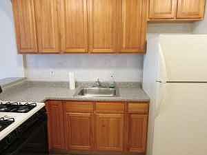 4th image of 3037 30th St APT 2