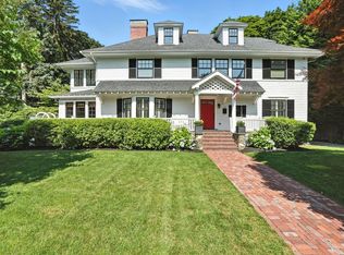 15 Winthrop Rd, Lexington, MA 02421