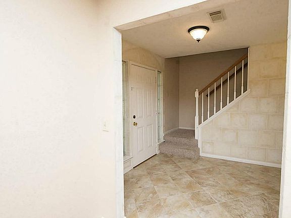 4th image of 22827 Orchard Oak Ln