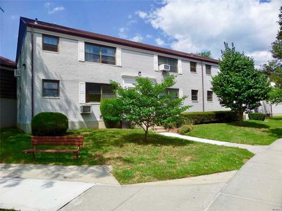 136-75 68th Dr, Flushing, NY, 11367