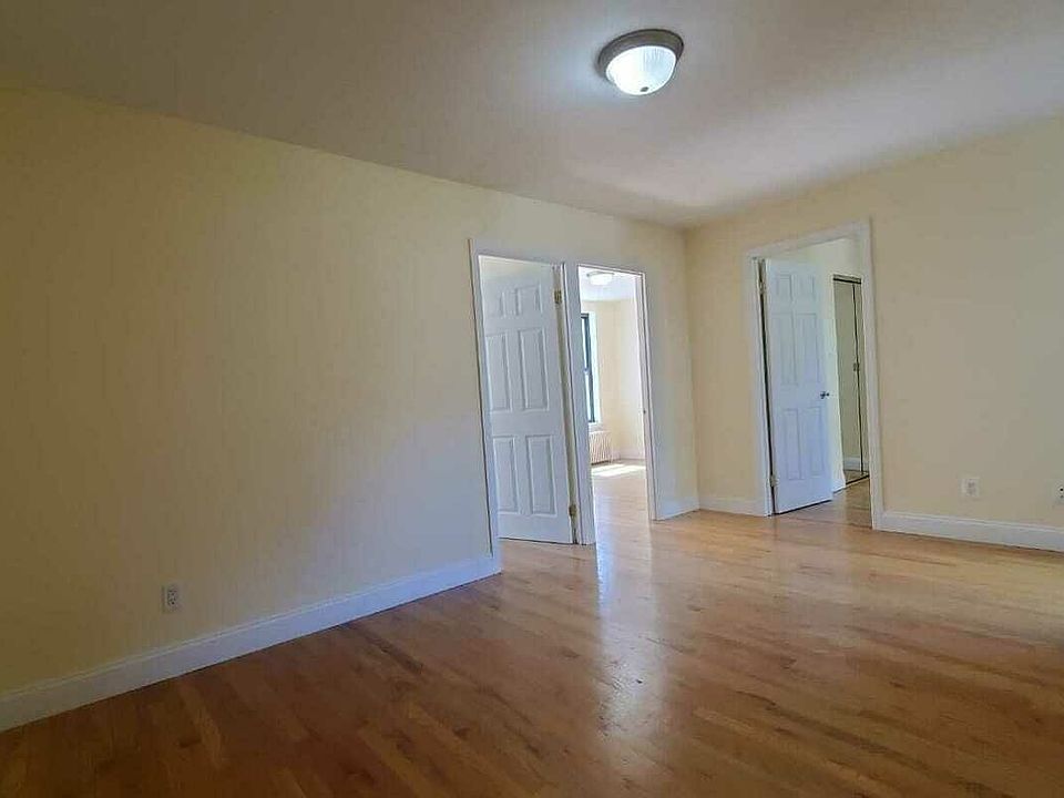 1st image of 1636 Lexington Ave APT 5