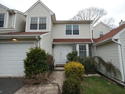 16 Iroquois Trl, Branchburg, NJ, 08876