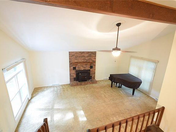 5th image of 1504 Chimney Rock Dr