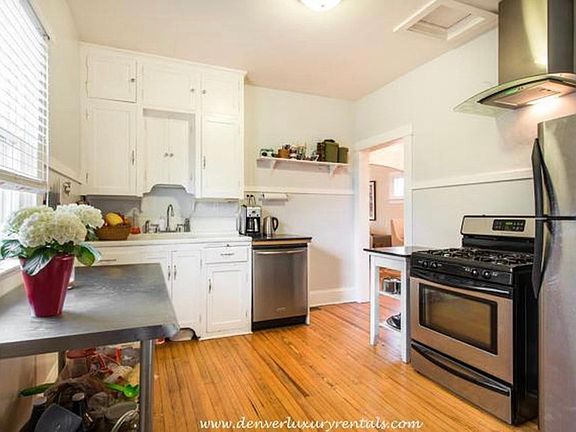 5th image of 1661 S Logan St
