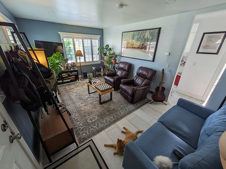 929 N 900 W — Photo 2