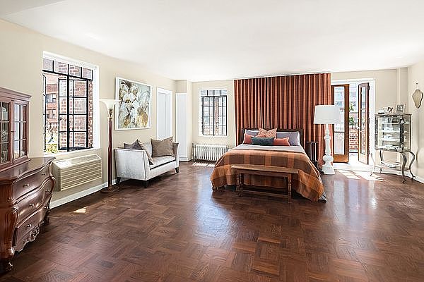 1st image of 324 41st St Penthouse C3