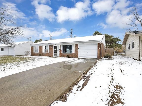 4th image of 231 Fieldpoint Rd