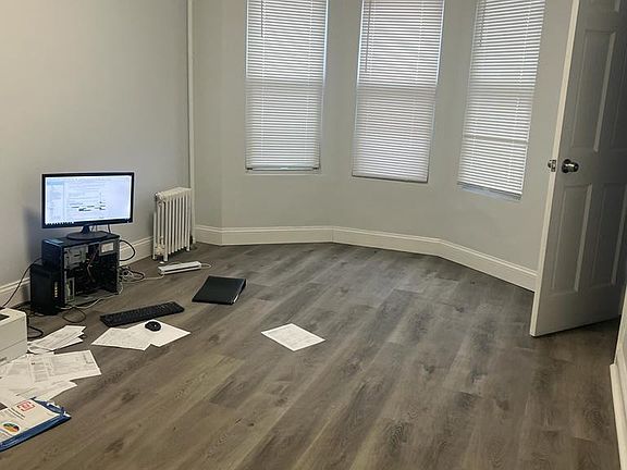 2nd image of 617 Mead St Floor 2