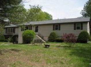 10 Smith Corner Rd, Newton, NH 03858