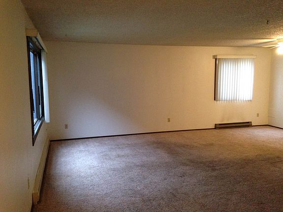 2nd image of 830 W Sussex Ave #2K