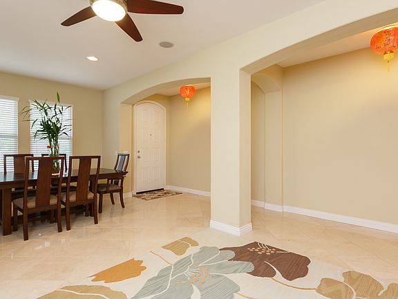 4th image of 12832 Hideaway Ln
