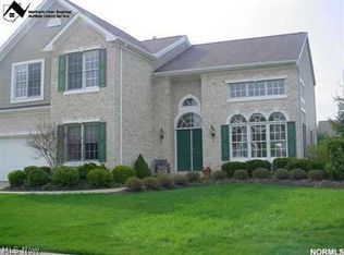 20700 Wakefield Cir, Strongsville, OH 44149