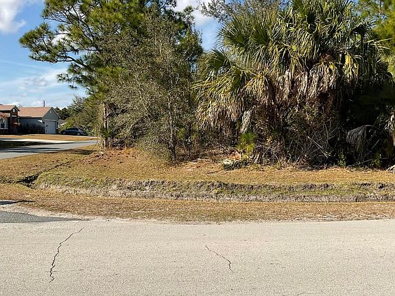 2nd image of 3187 TROPICAL Circle SE