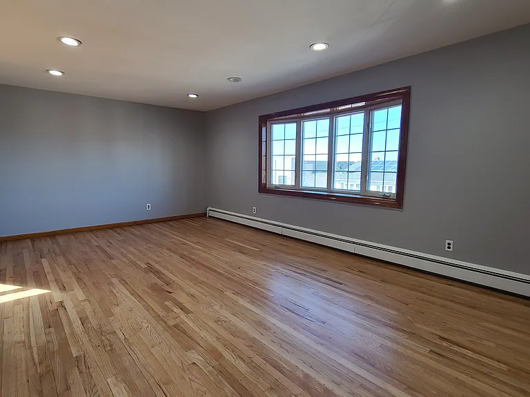 5204 Meadowview Ave #2 — Photo 2