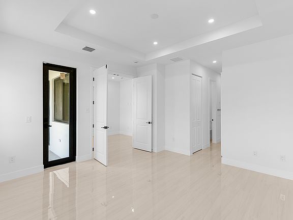 3rd image of 6997 NW 30th Ter