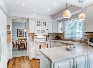 4354 Kendale Rd, Columbus, OH 43220