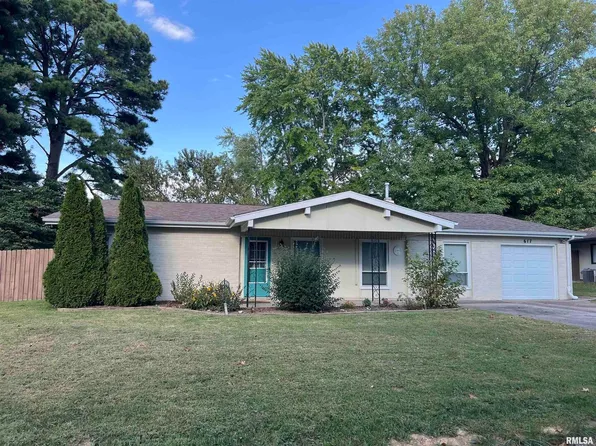 617 S Glenview Dr, Carbondale, IL 62901