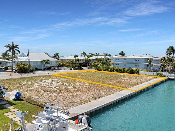 5th image of 790 10th St