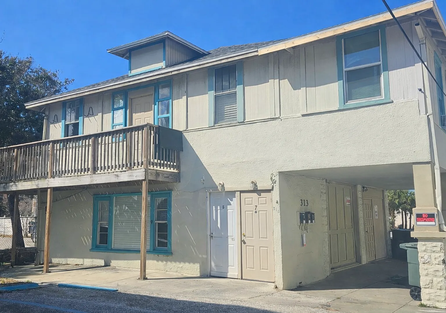 Ora St. - 709 Unit 06 — Photo 1