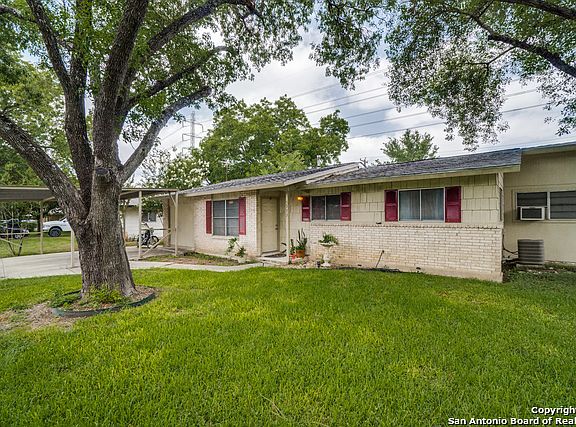 3rd image of 5313 Swann Ln