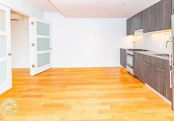 4th image of 150 Meserole St #403