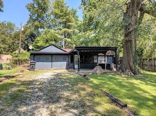 2912 E Wood St, Decatur, IL 62521