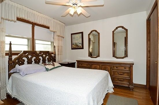 5th image of 4831 N Harold Ave