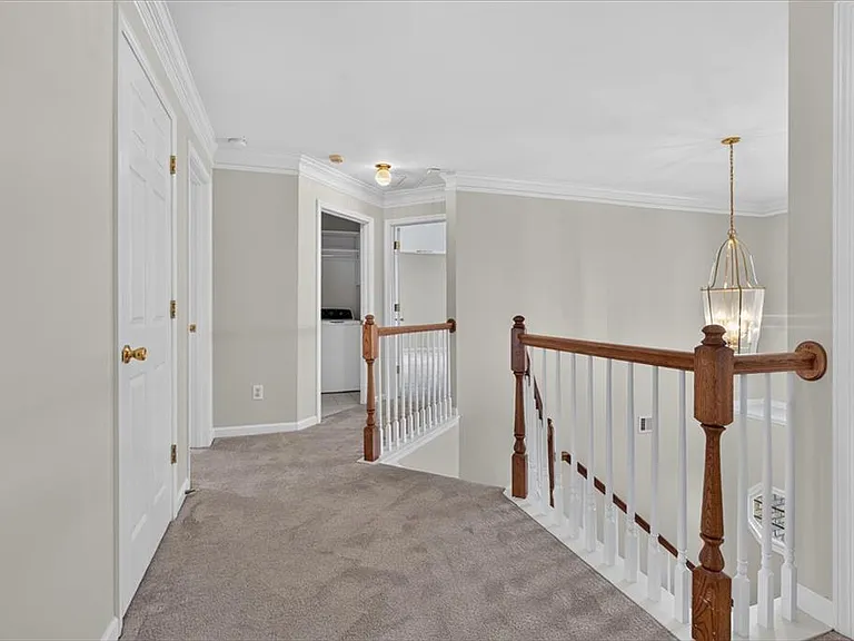 2311 Ravinia Ct NE — Photo 17