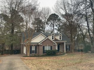 120 Mountain Oak Dr, Wetumpka, AL 36093