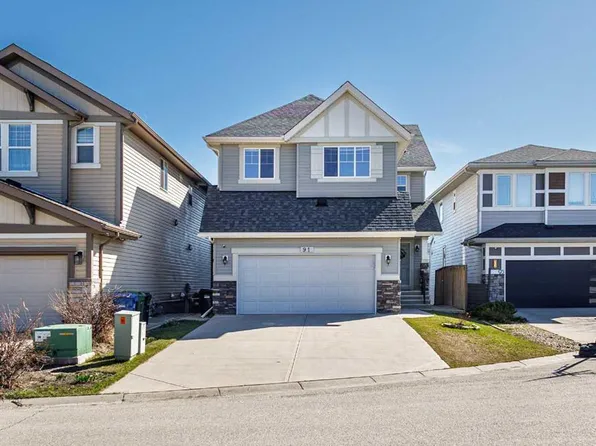 91 W Panamount Cmn NW, Calgary, AB T3K 0P5