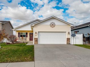1380 SW Lost Trail Dr, Pullman, WA 99163
