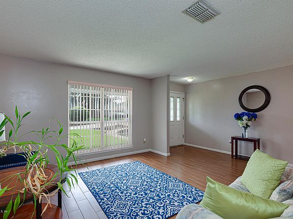 4th image of 11650 Kennewick Ct