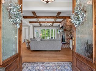 800 Garland Mountain Trl, Waleska, GA 30183