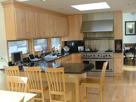 Gourmet Kitchen