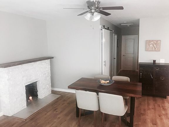 3rd image of 437 26th St