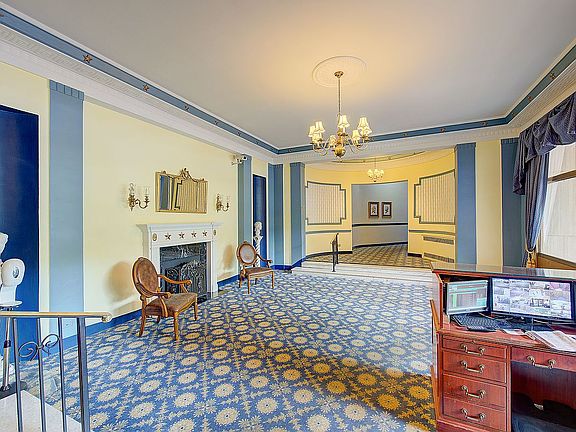 3rd image of 10615 Queens Blvd APT 4J