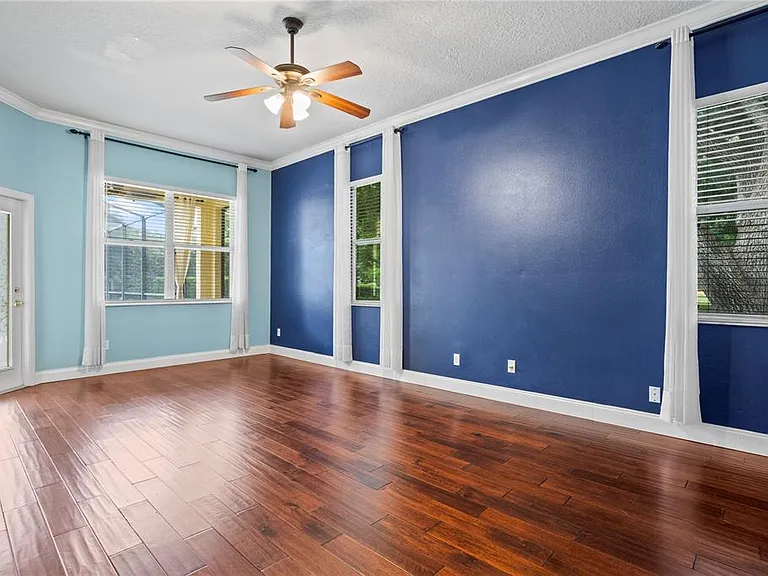 1393 Stanfield Cv — Photo 18
