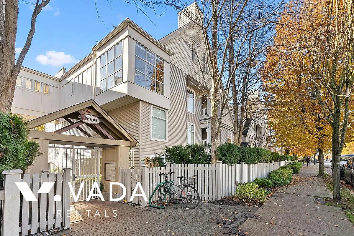 3130 West 4th Avenue Vancouver — Photo 2