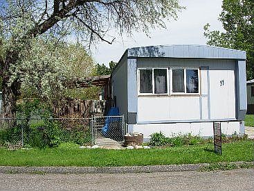 1st image of 11 Lancelot Ln
