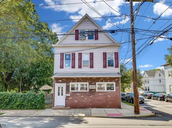 211 Speer Ave, Clifton City, NJ 07013