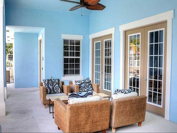4th image of 3224 S Caroline Dr #501