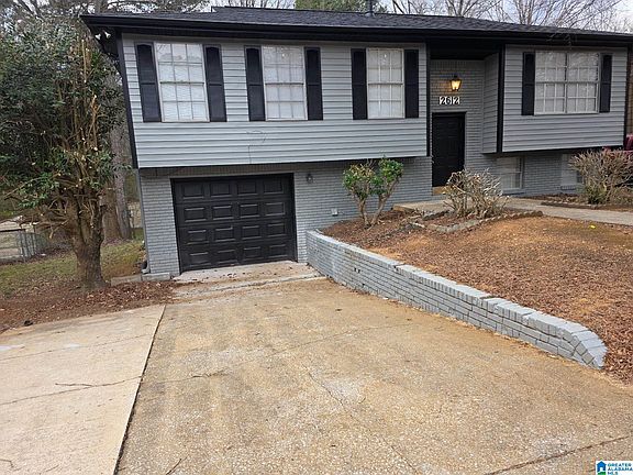 2nd image of 2612 Shoemaker St