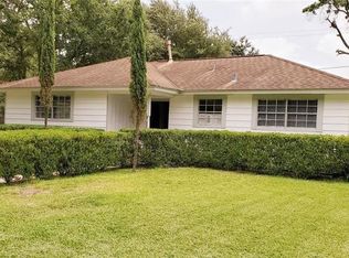 1301 Glenmore Dr, Pasadena, TX 77503