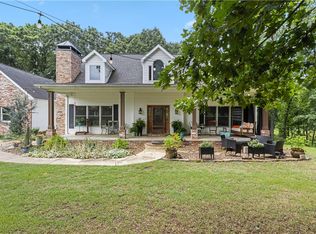 1421 Rustic Dr, Little Flock, AR 72756