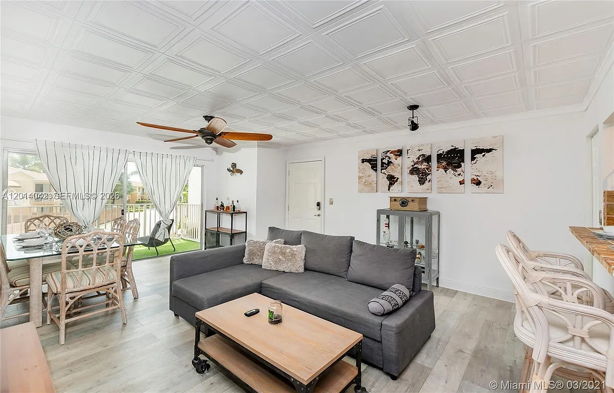 Building Photo - 4450 NW 79th Ave #2A