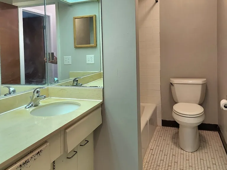726 Concord Ln #726 — Photo 13