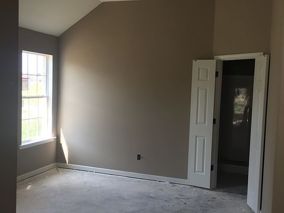 3rd image of 907 Bayou Vista Dr