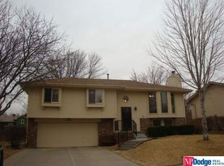 15225 Pasadena Ave, Omaha, NE 68144