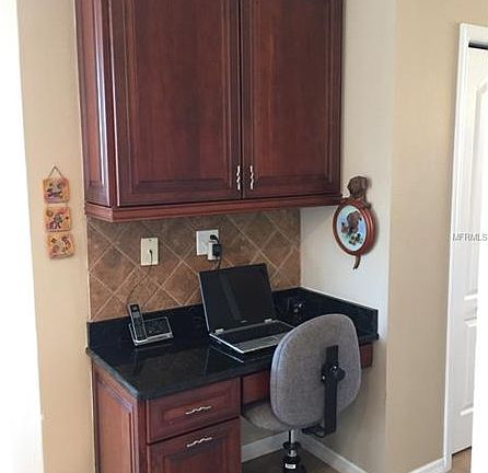 5th image of 1126 Fox Chapel Dr