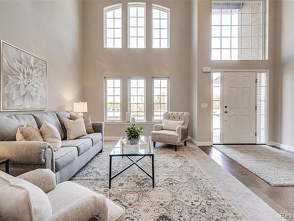 4th image of 55910 Worlington Ln